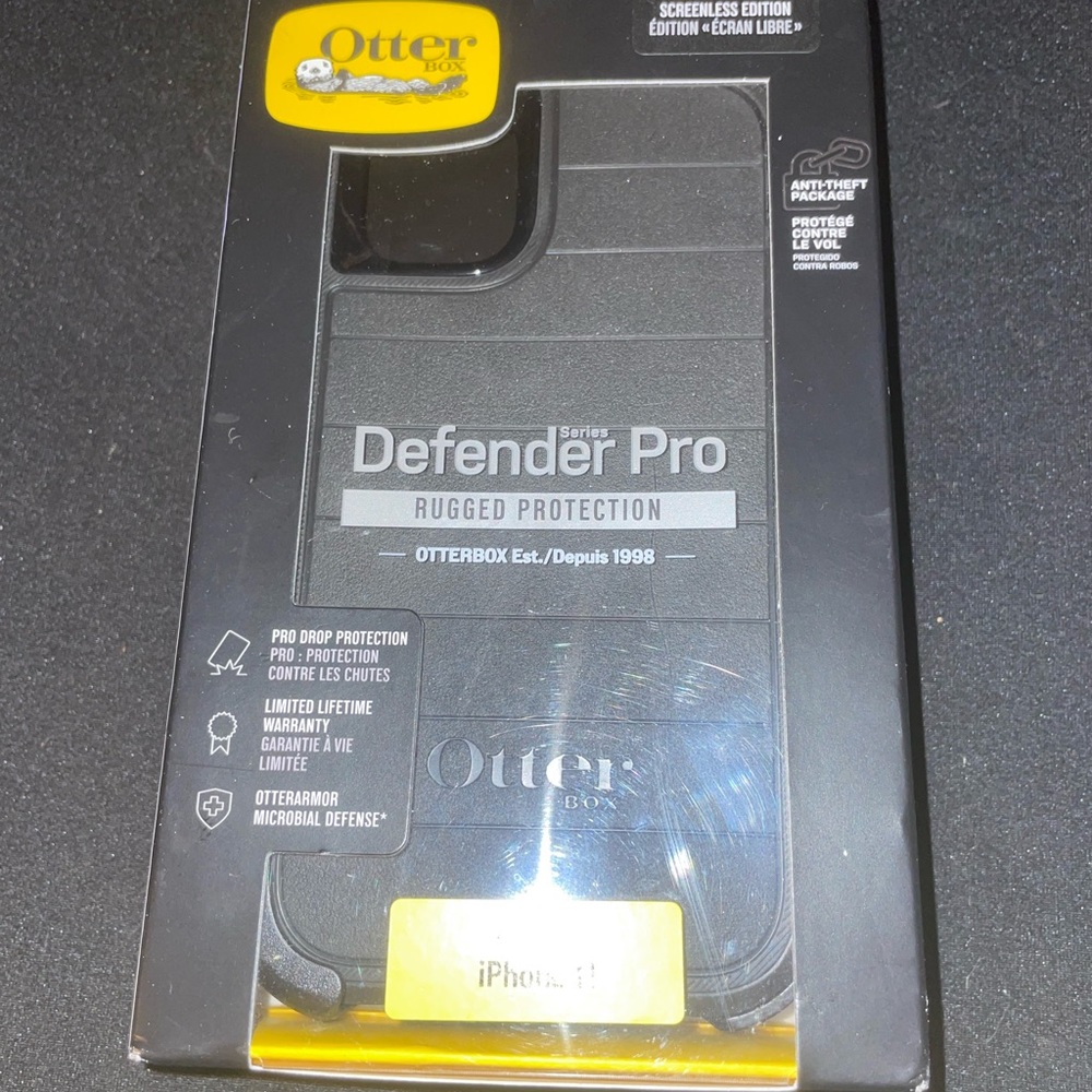 iPhone 11 otter box